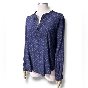 AMOUR VERT Black Silk Crescent Moon Pattern Split Collar Blouse